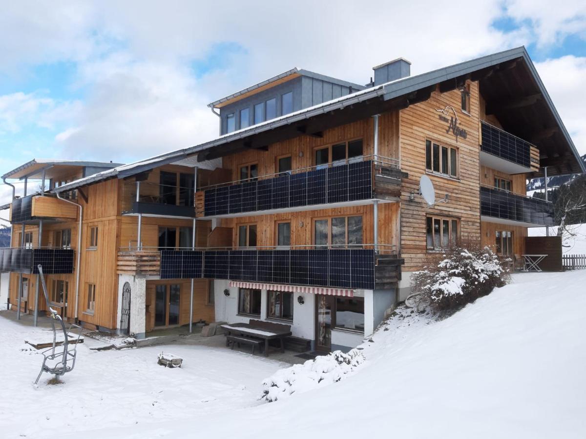 Gaestehaus Alpina Riezlern Exterior foto